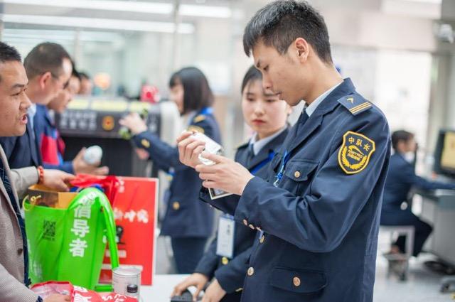 成都地铁十三号线最新消息，进展、规划与未来展望