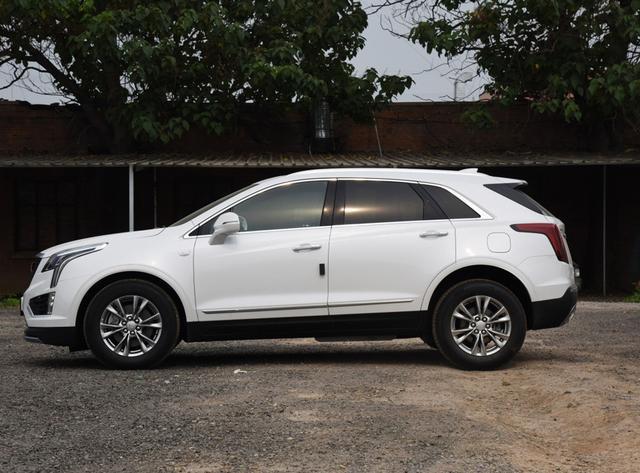 XT5，豪华越野车的典范